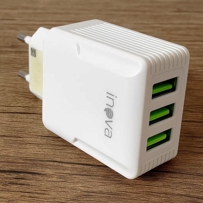 Fonte Carregador Rápido 5.1A 3 Portas USB Branca - Inova CAR-9916F